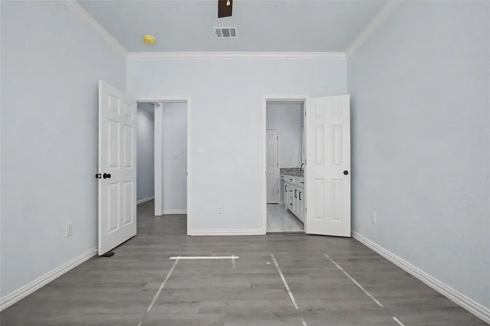 706 Ashville Street Navasota, TX 77868
