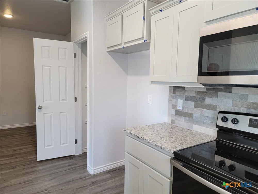122 Wind Ridge Drive #B Copperas Cove, TX 76522