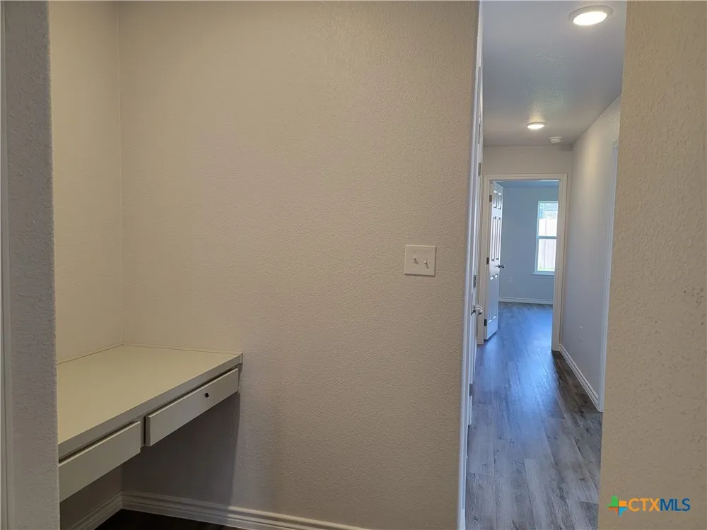 122 Wind Ridge Drive #B Copperas Cove, TX 76522