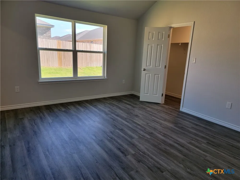 122 Wind Ridge Drive #B Copperas Cove, TX 76522