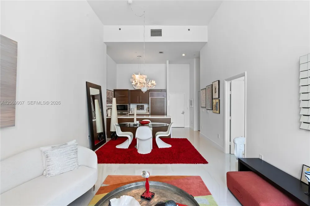 465 Brickell Ave #4106 Miami, FL 33131