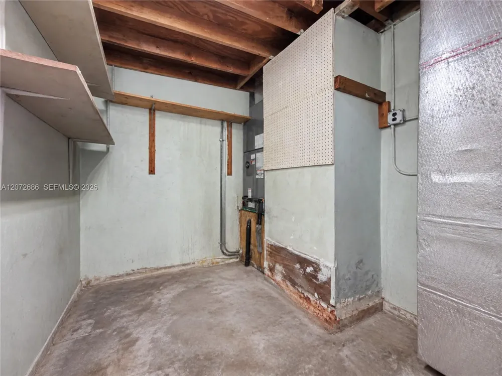 3130 SW 6th St Miami, FL 33135