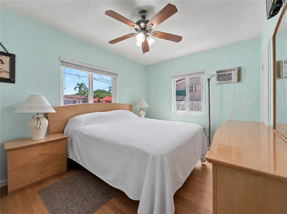 3130 SW 6th St Miami, FL 33135