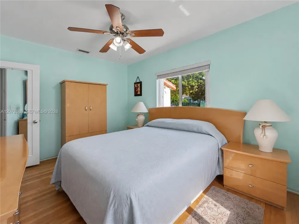3130 SW 6th St Miami, FL 33135