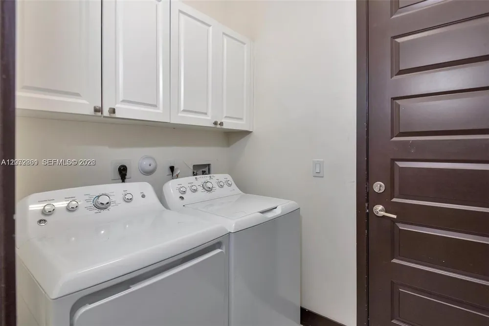 8820 NW 155th Ter #0 Miami Lakes, FL 33018