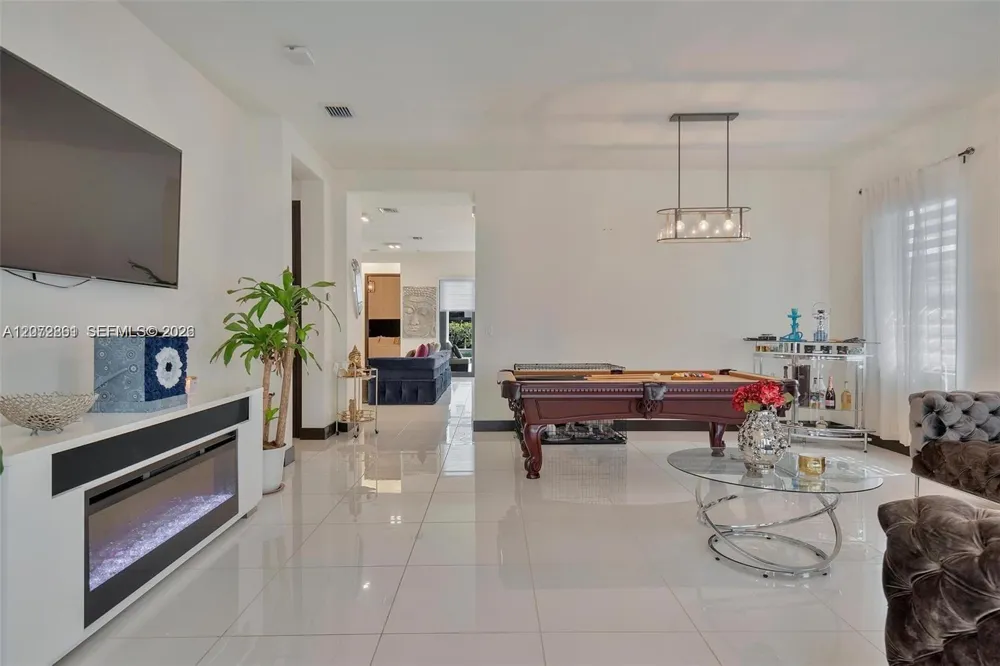 8820 NW 155th Ter #0 Miami Lakes, FL 33018