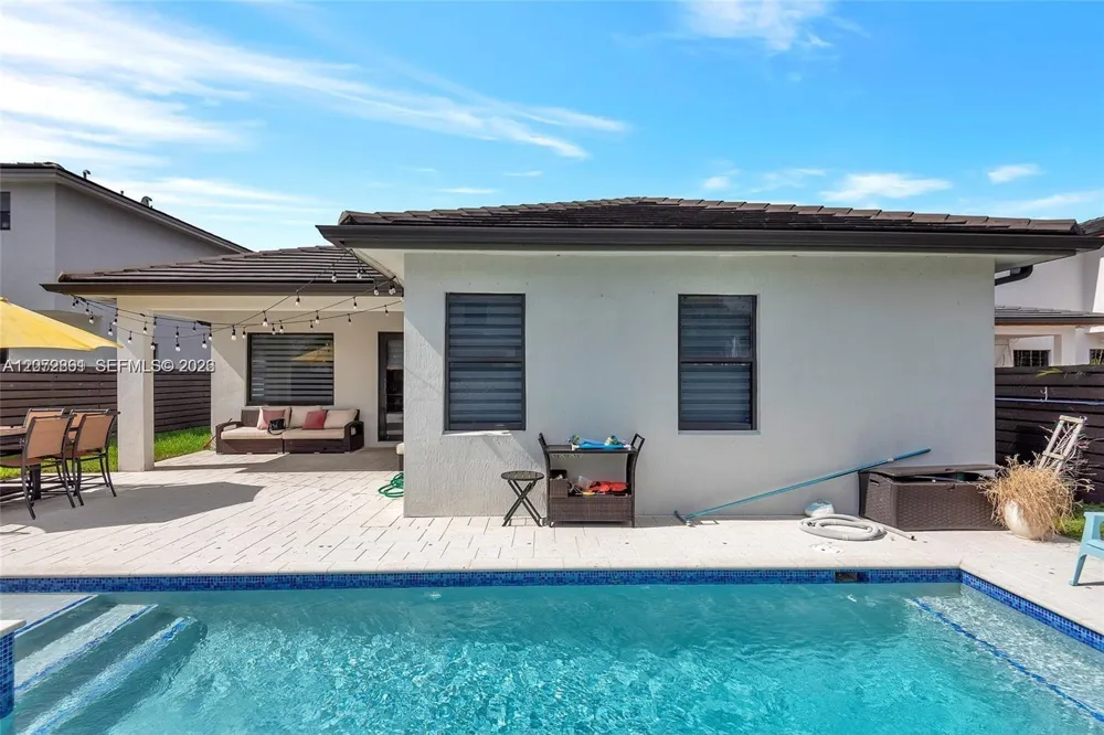 8820 NW 155th Ter #0 Miami Lakes, FL 33018