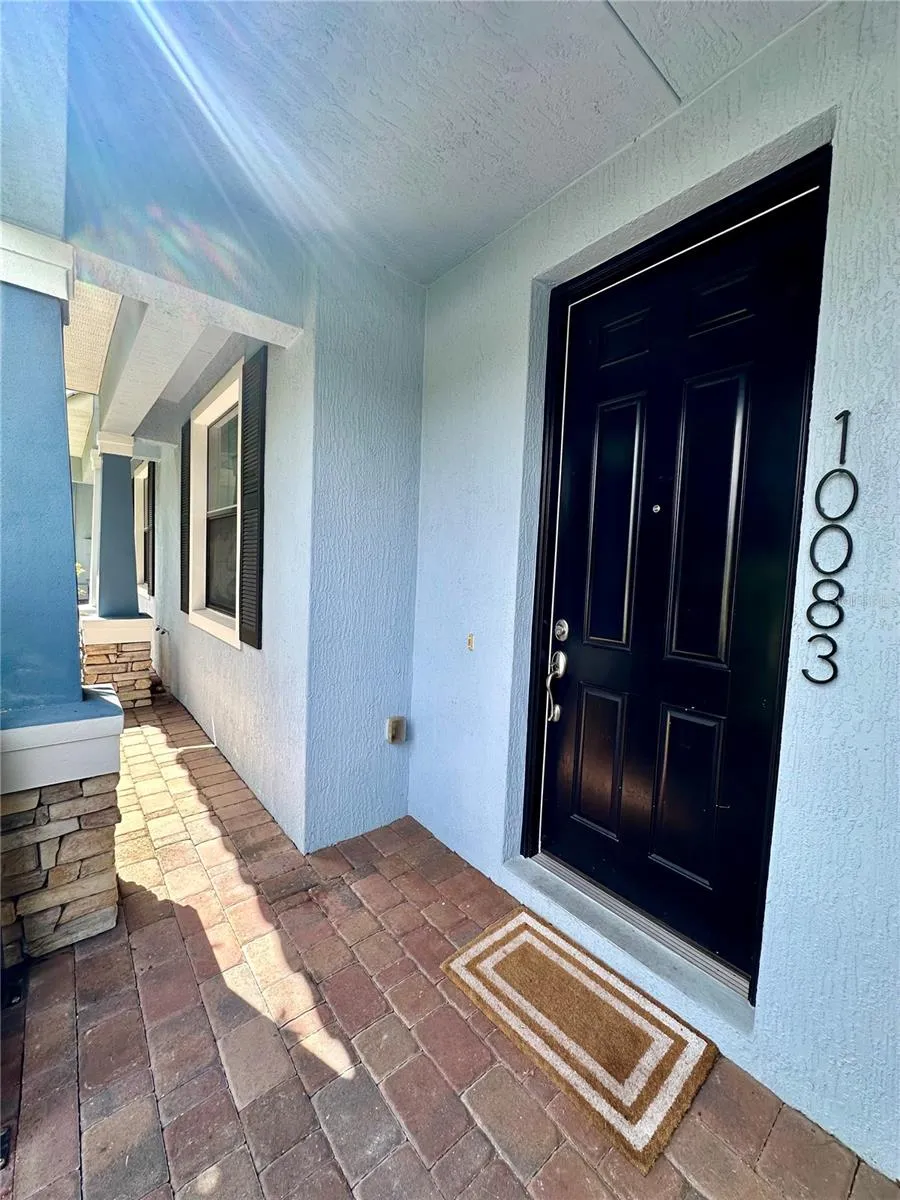 10083 EAGLE CREEK CENTER BOULEVARD Orlando, FL 32832