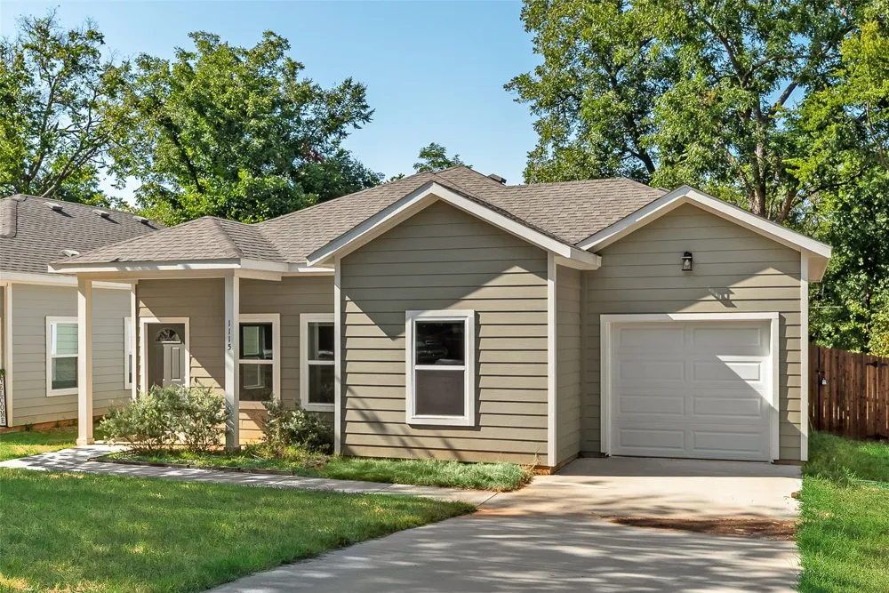 1115 W Johnson Street Denison, TX 75020