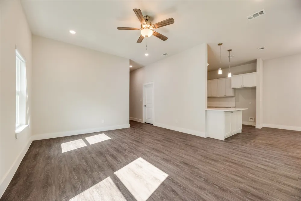 1115 W Johnson Street Denison, TX 75020