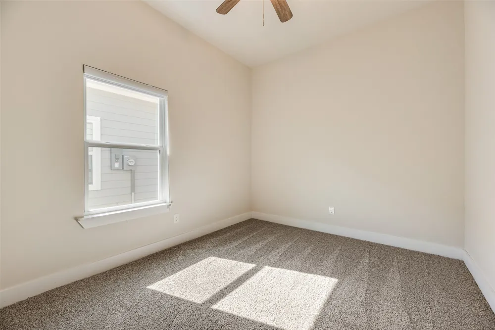 1115 W Johnson Street Denison, TX 75020