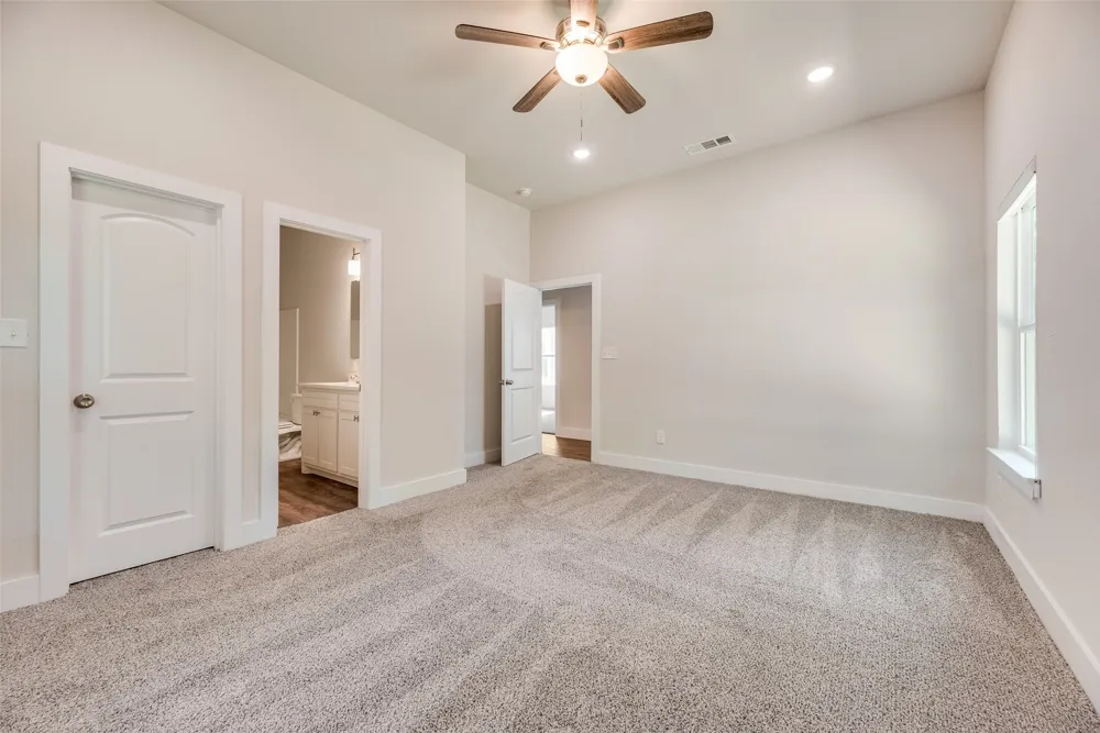 1115 W Johnson Street Denison, TX 75020