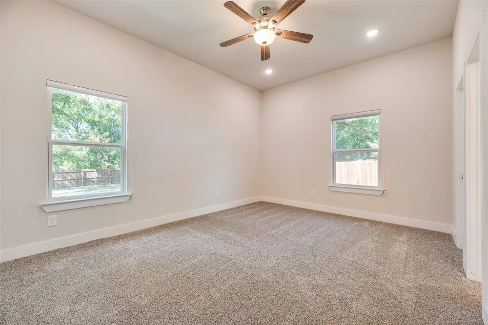 1115 W Johnson Street Denison, TX 75020