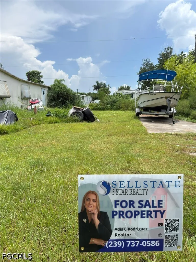 Hickory Avenue Punta Gorda, FL 33950