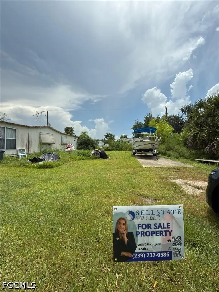 Hickory Avenue Punta Gorda, FL 33950