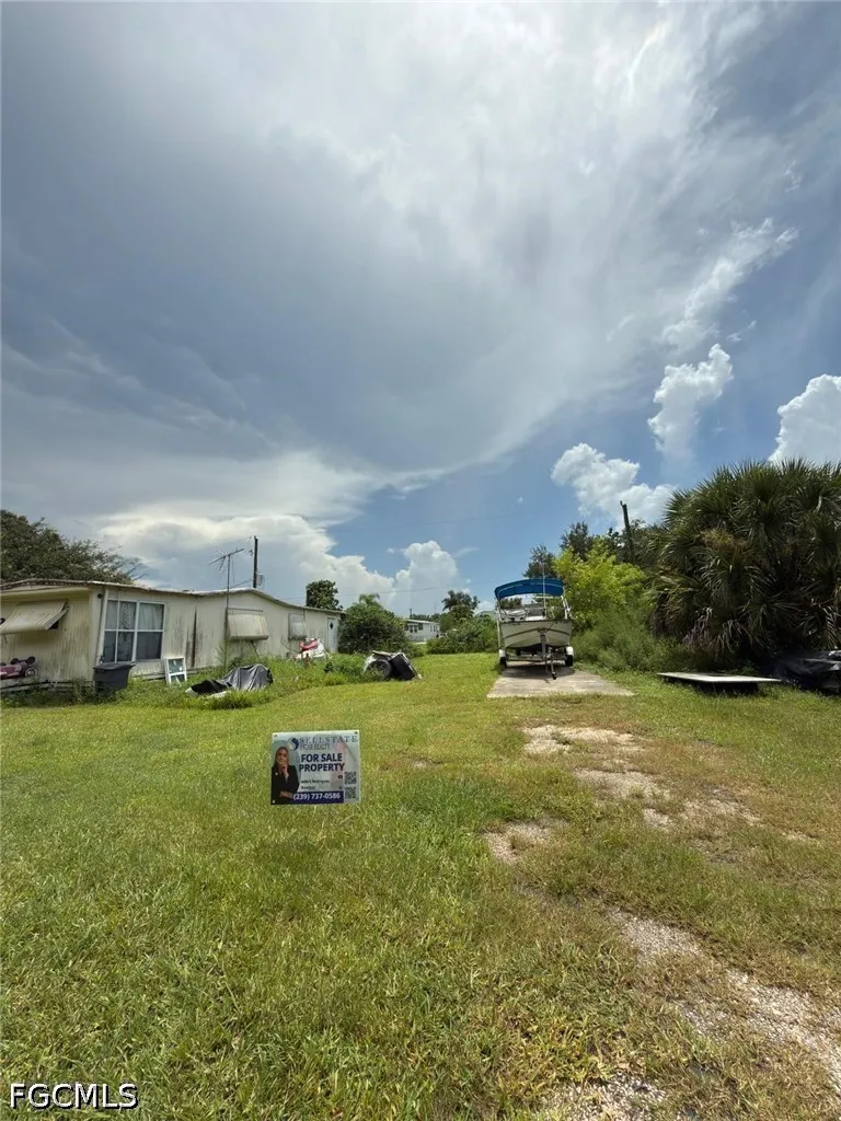 Hickory Avenue Punta Gorda, FL 33950