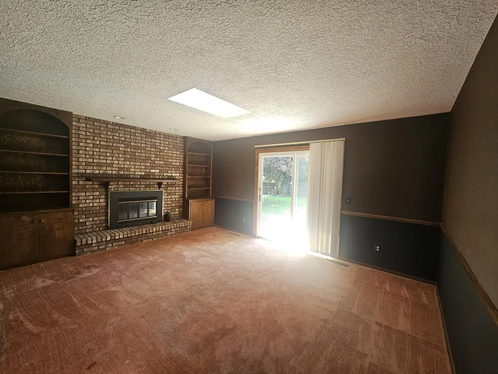 6392 Enola Avenue Kalamazoo, MI 49048
