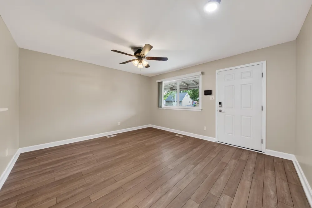1260 Candlewood Lane Ypsilanti, MI 48198