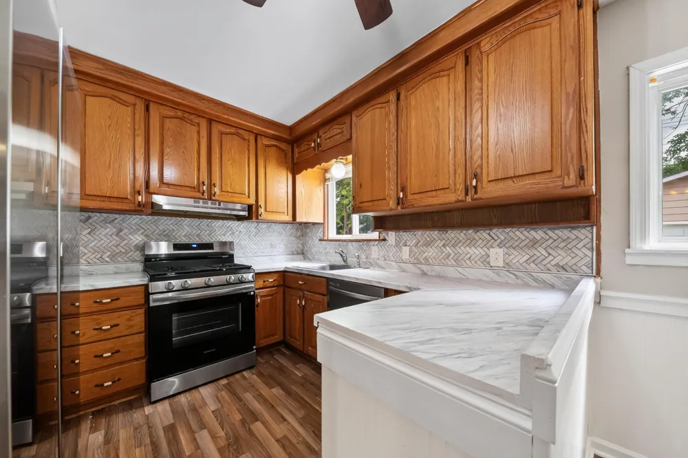 1260 Candlewood Lane Ypsilanti, MI 48198