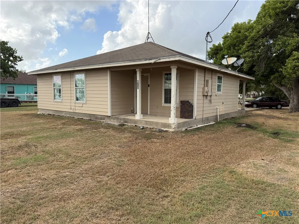 602 W Dallas Avenue Seadrift, TX 77983