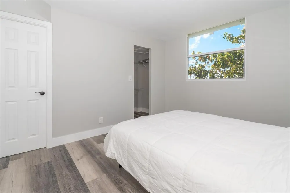 119 Royal Park Drive #4h Oakland Park, FL 33309