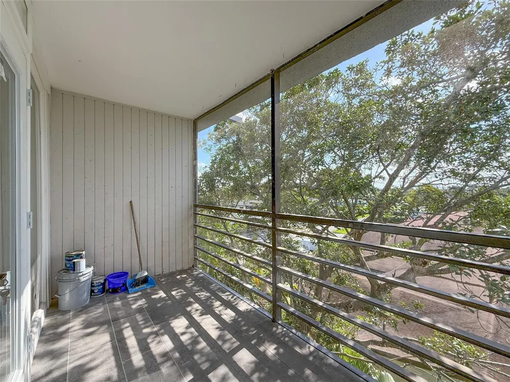 119 Royal Park Drive #4h Oakland Park, FL 33309