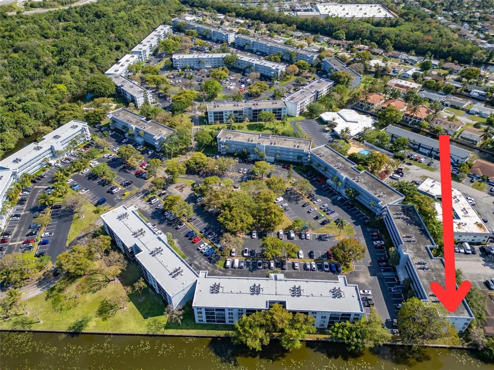 119 Royal Park Drive #4h Oakland Park, FL 33309