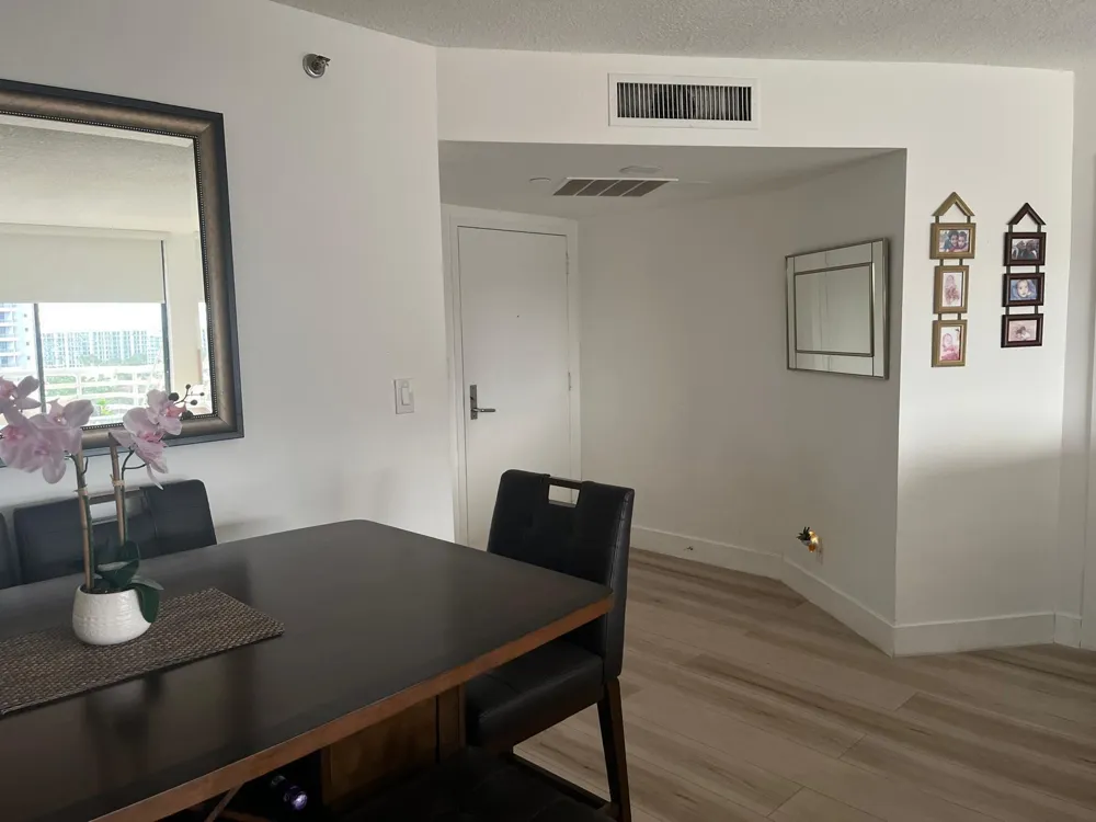 3300 NE 192ND STREET #1706 Aventura, FL 33180