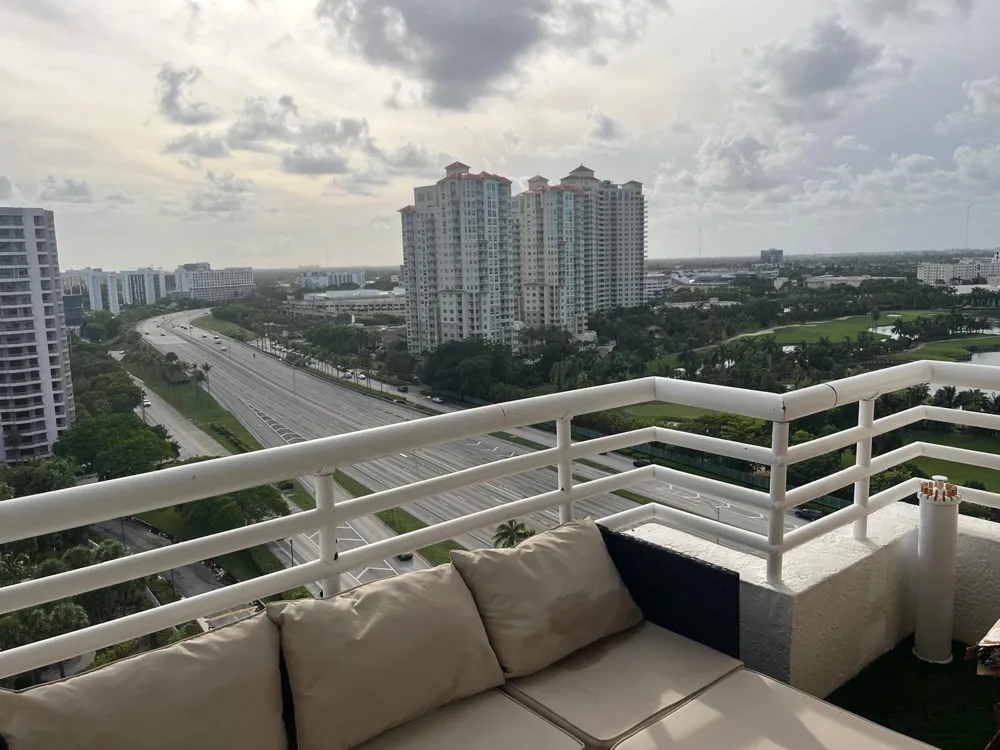 3300 NE 192ND STREET #1706 Aventura, FL 33180