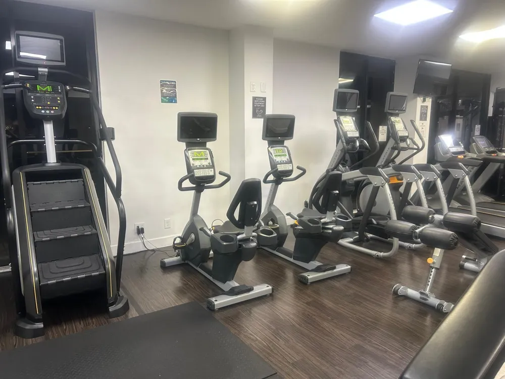 3300 NE 192ND STREET #1706 Aventura, FL 33180