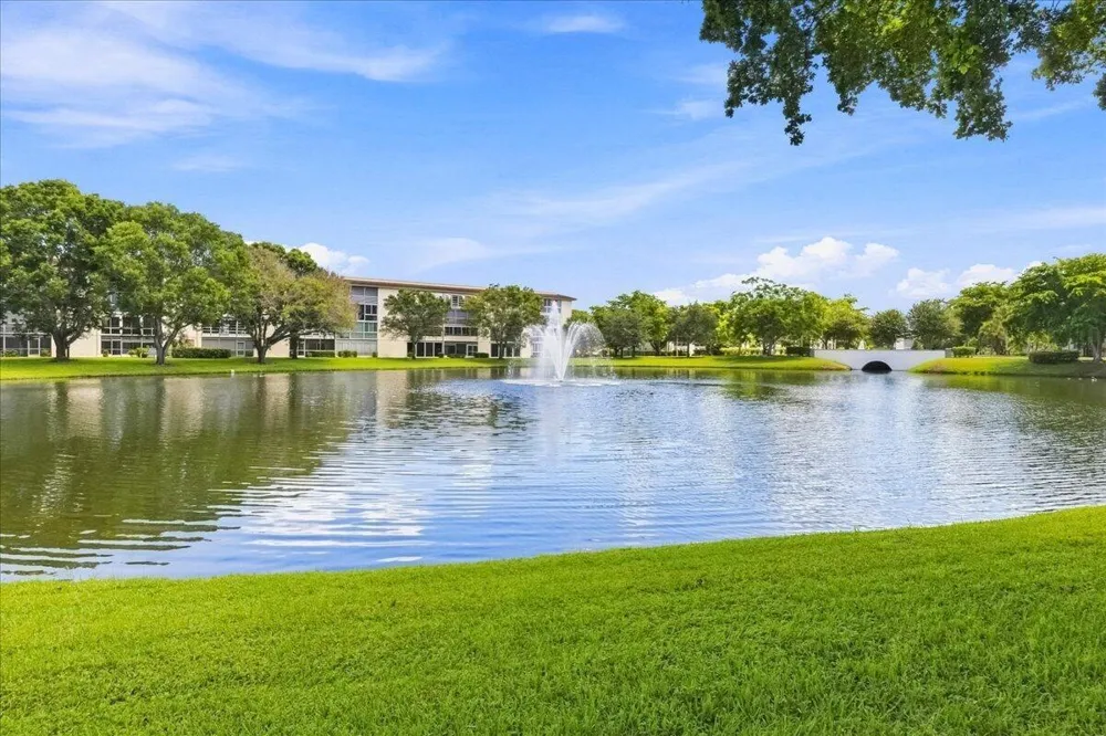 2304 LUCAYA LANE #C1 Coconut Creek, FL 33066
