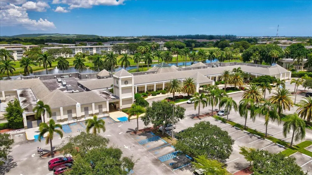 2304 LUCAYA LANE #C1 Coconut Creek, FL 33066