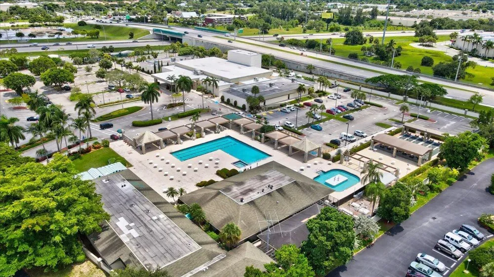 2304 LUCAYA LANE #C1 Coconut Creek, FL 33066