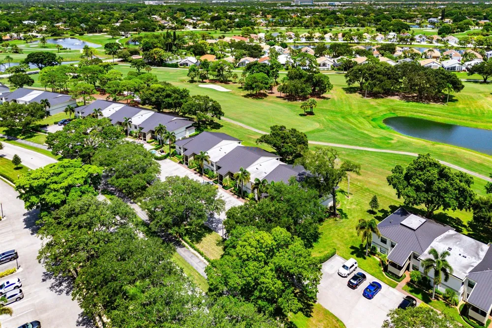 12870 Briarlake Drive #106 Palm Beach Gardens, FL 33418