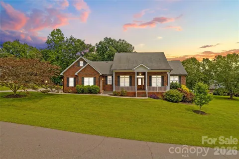 209 Seven Springs Loop