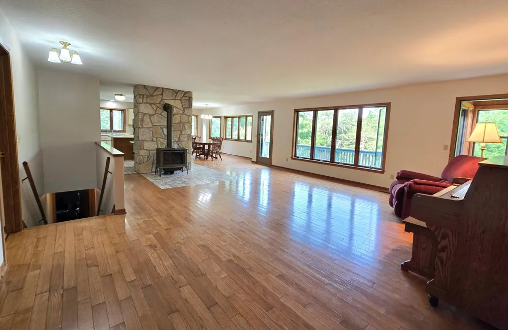 18123 Deer Road Lanesboro, MN 55949