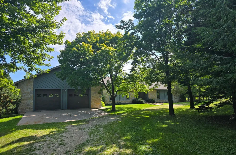 18123 Deer Road Lanesboro, MN 55949
