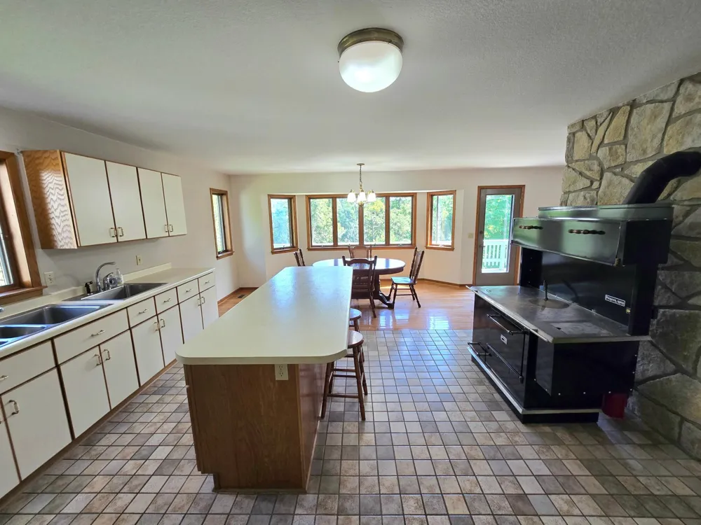 18123 Deer Road Lanesboro, MN 55949