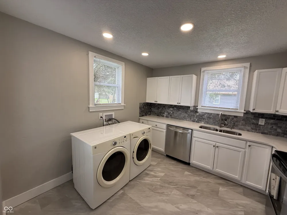 613 S 15th Street Terre Haute, IN 47807