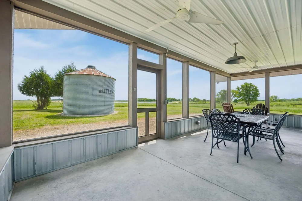 45543 216th Street Gaylord, MN 55334
