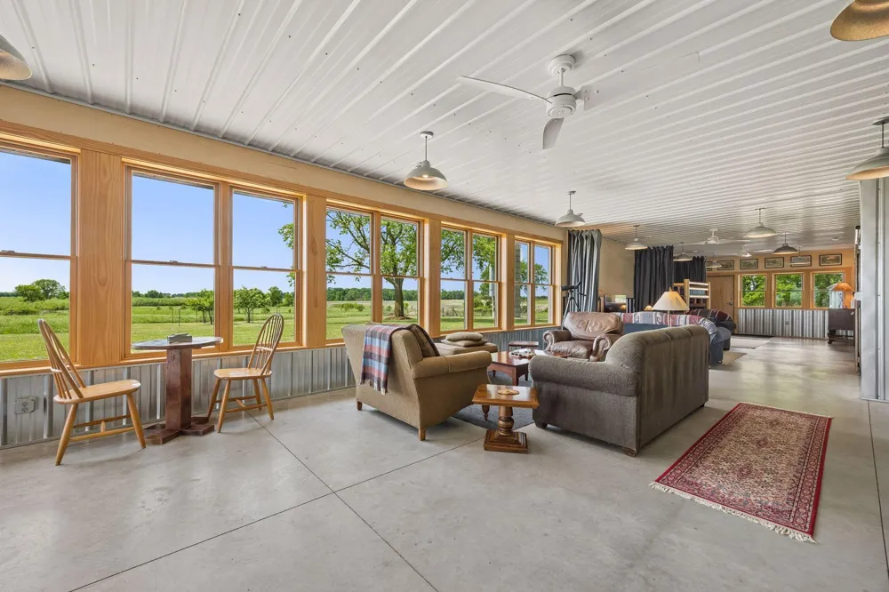 45543 216th Street Gaylord, MN 55334