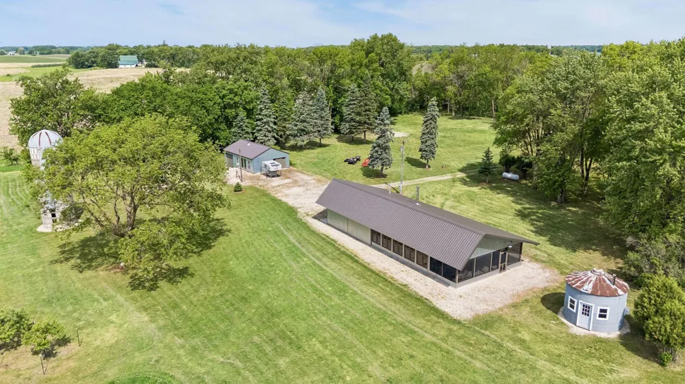 45543 216th Street Gaylord, MN 55334
