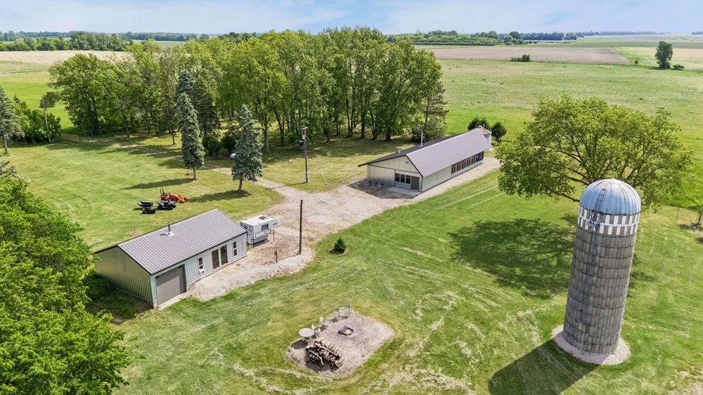 45543 216th Street Gaylord, MN 55334