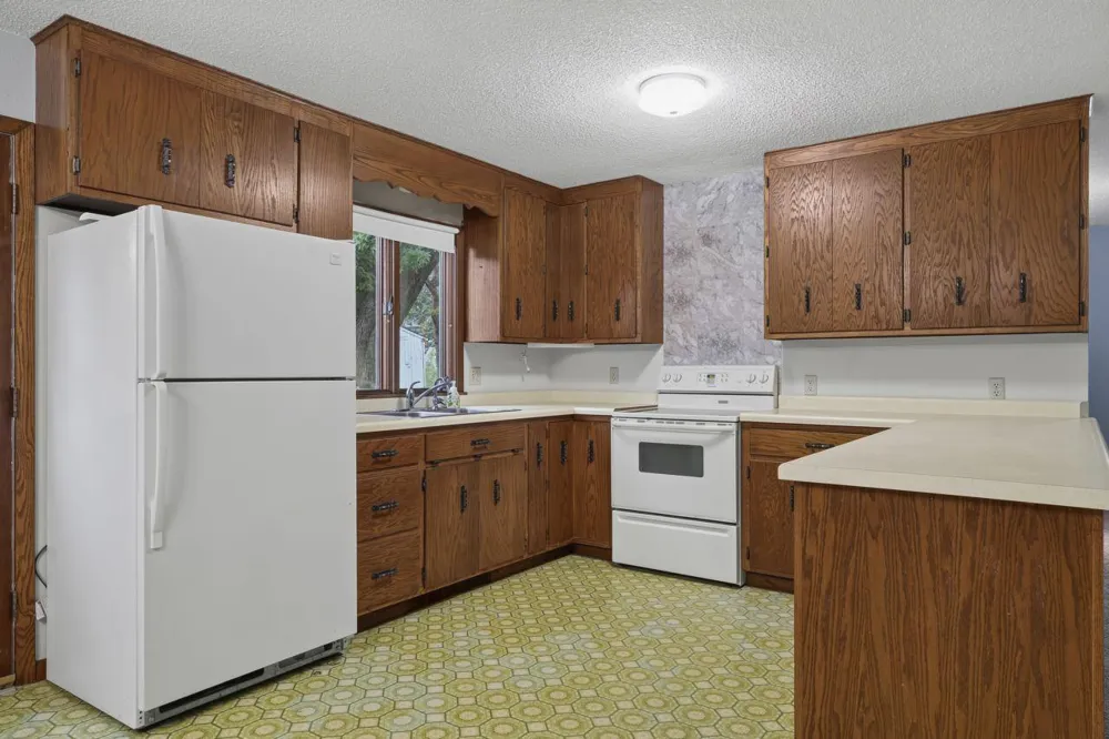 205 Hill Avenue Wanamingo, MN 55983