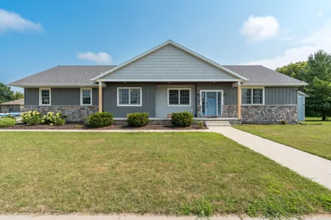 2232 Coventry Lane
