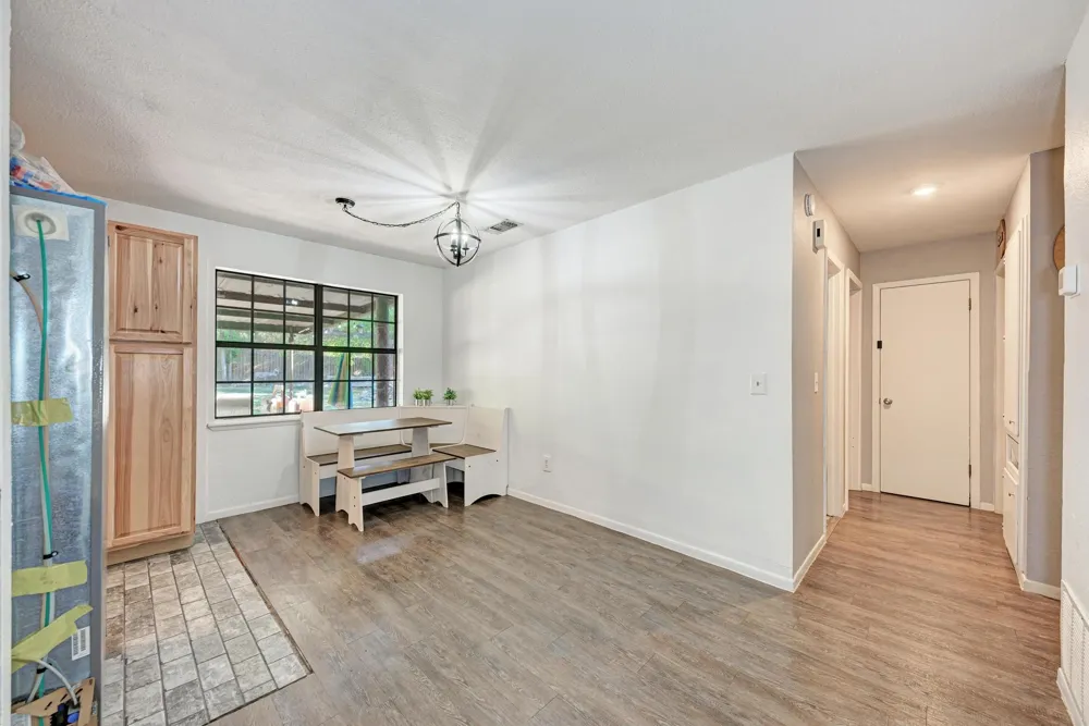 1407 W Avenue C Lampasas, TX 76550