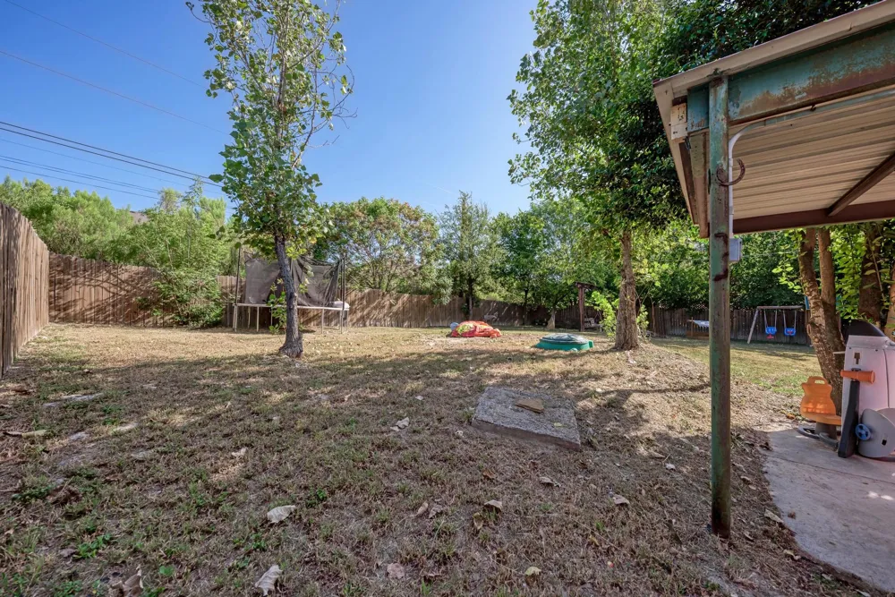 1407 W Avenue C Lampasas, TX 76550