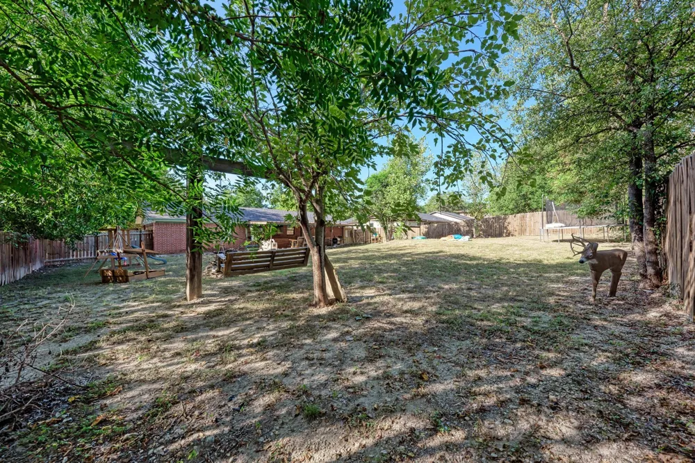 1407 W Avenue C Lampasas, TX 76550
