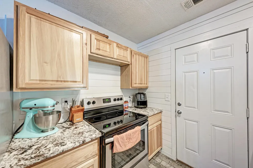 1407 W Avenue C Lampasas, TX 76550