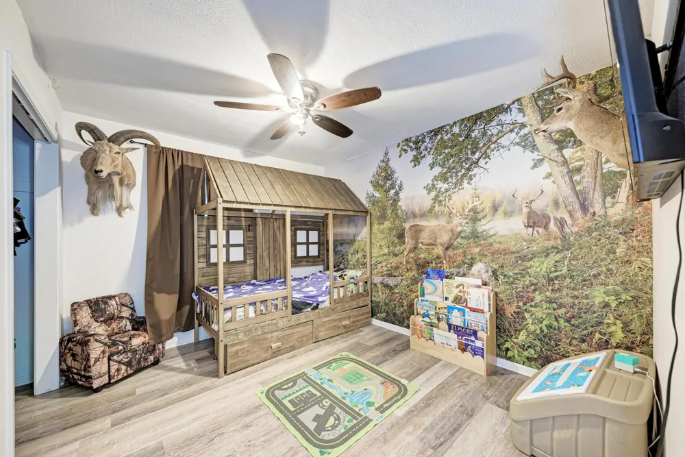 1407 W Avenue C Lampasas, TX 76550